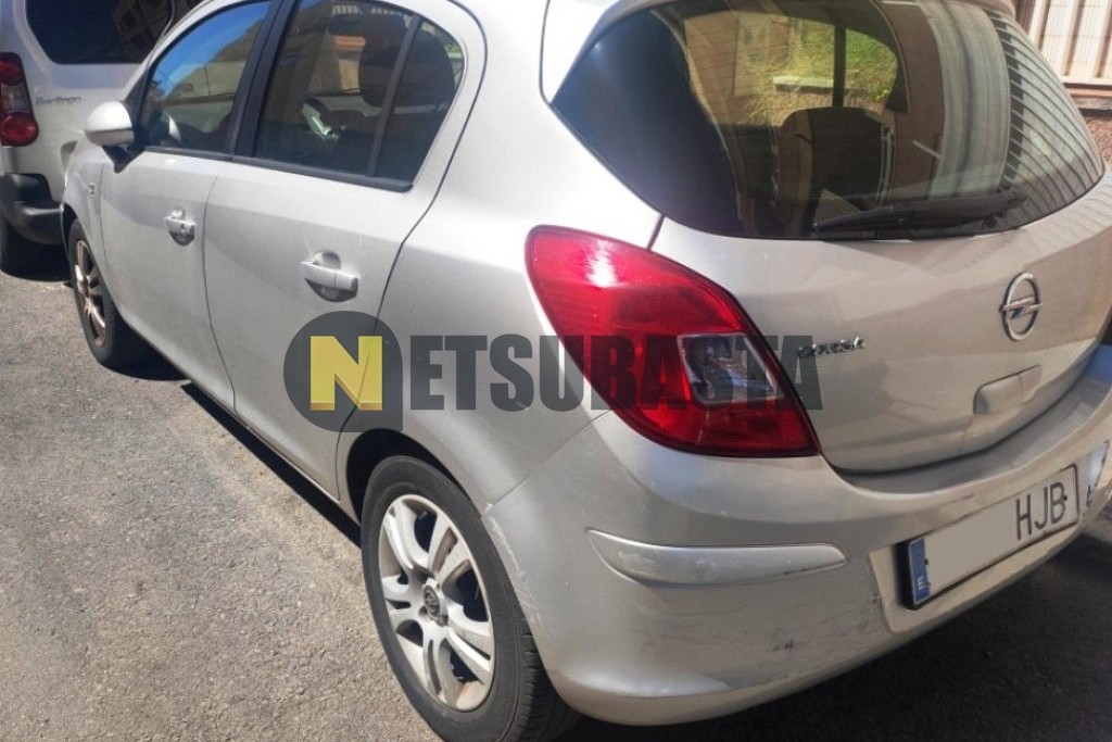 Opel Corsa 1.2 2012