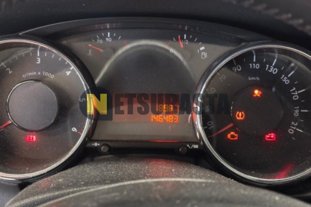 Peugeot 3008 1.6 BlueHDi 2016