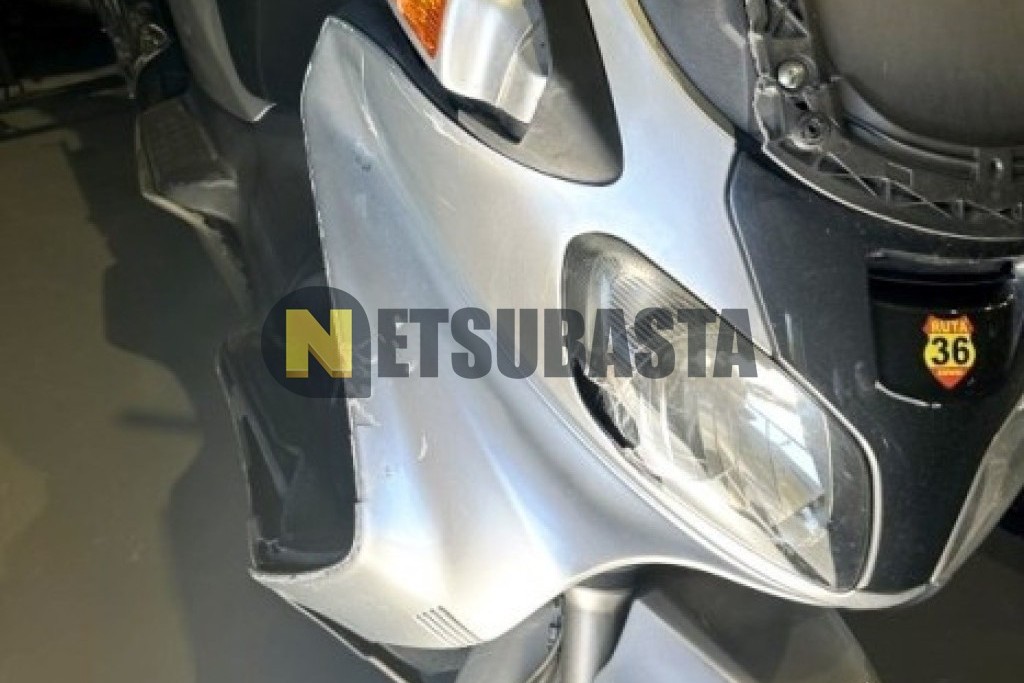 Suzuki BURGMAN 650 Executive 2004