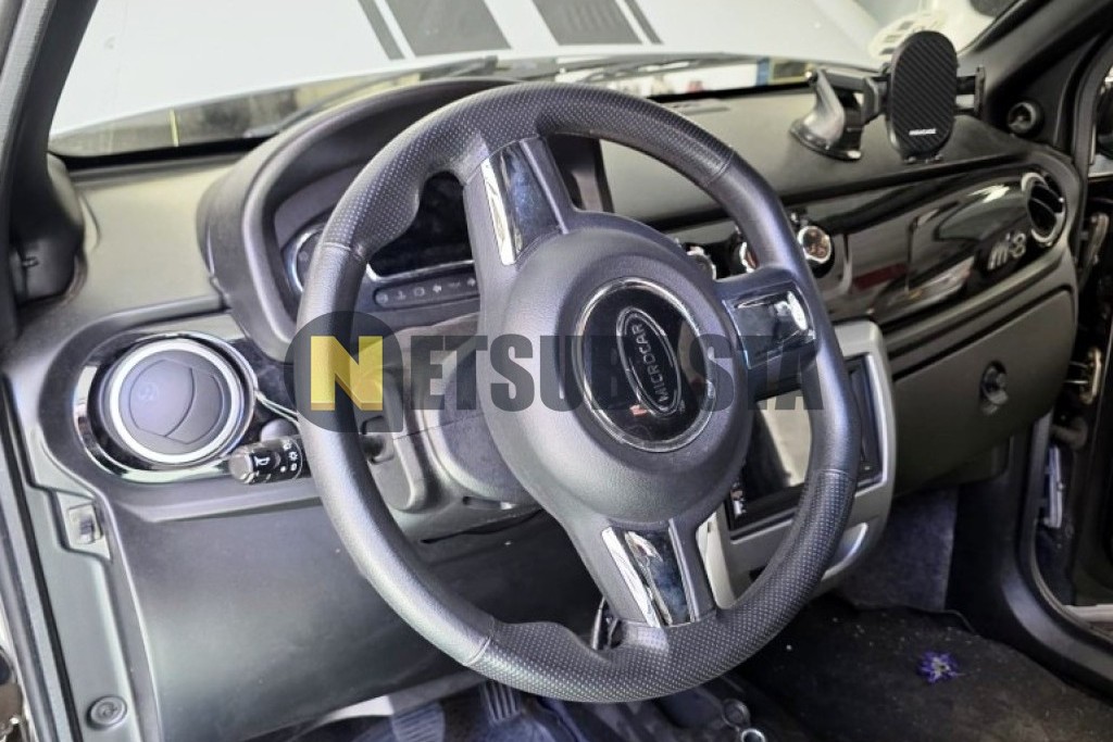 Microcar M8 2012