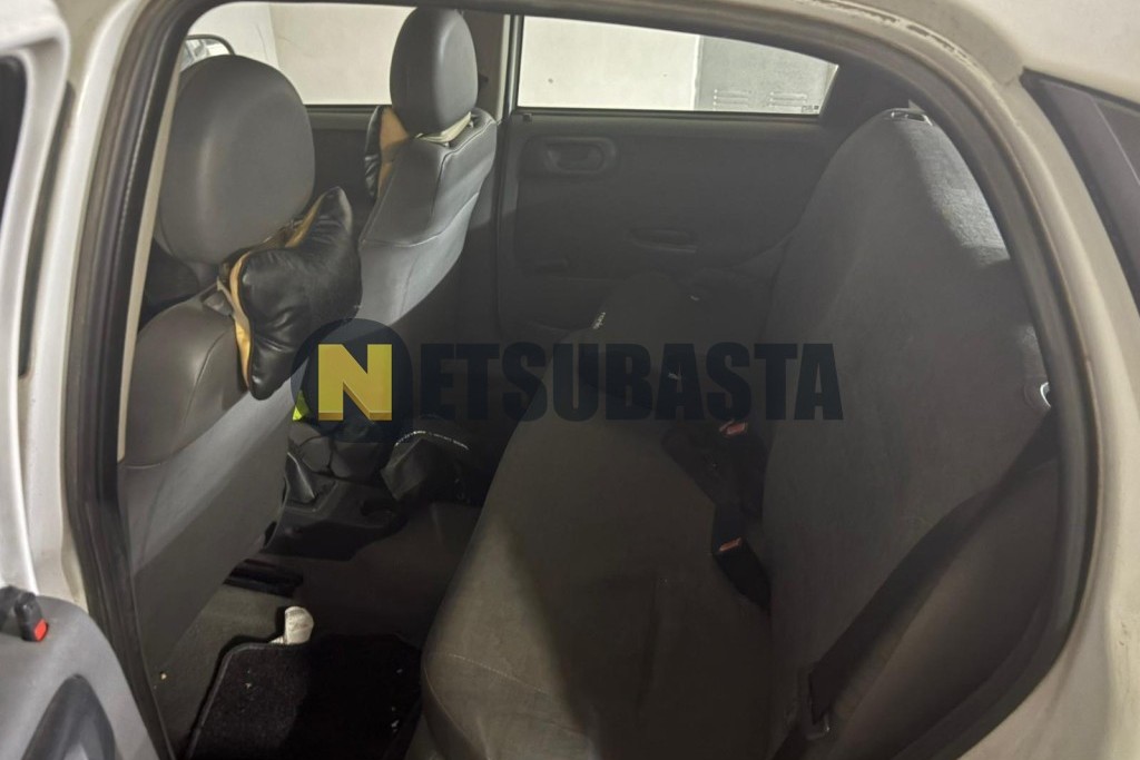 Opel Corsa 1.0 12v 2002