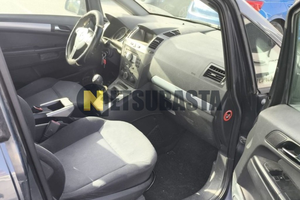 Opel Zafira 1.9 CDTi 8v 2006