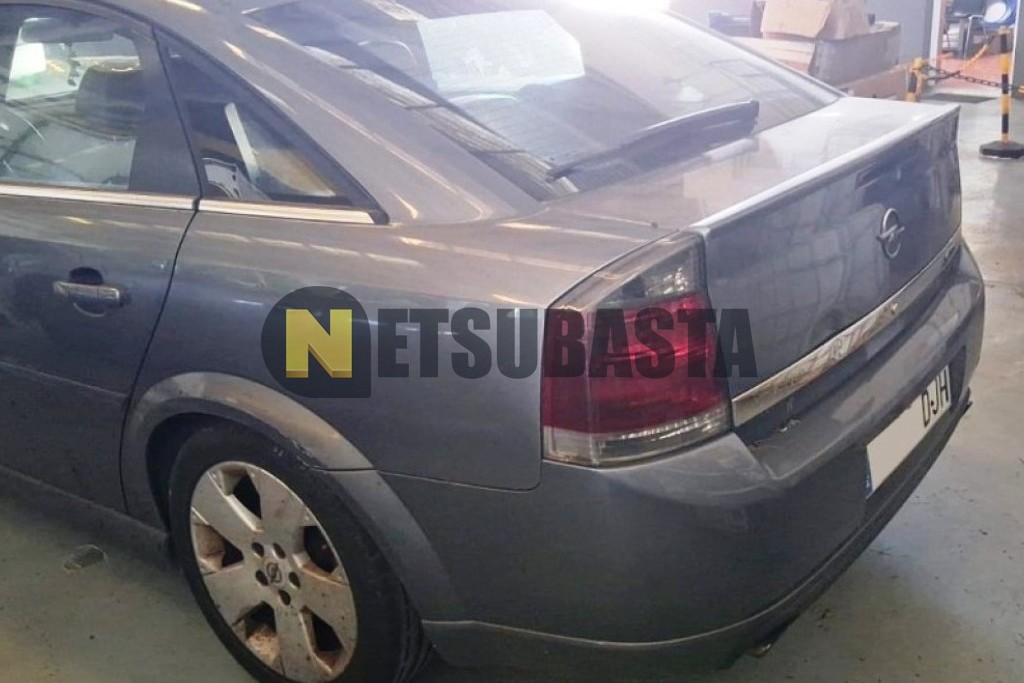 Opel Vectra 3.0 V6 CDTi Active Select 2005
