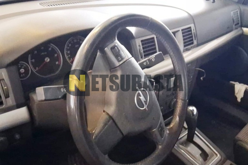 Opel Vectra 3.0 V6 CDTi Active Select 2005