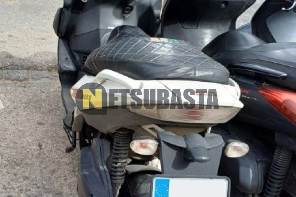 Aprilia SR Max 125 2011