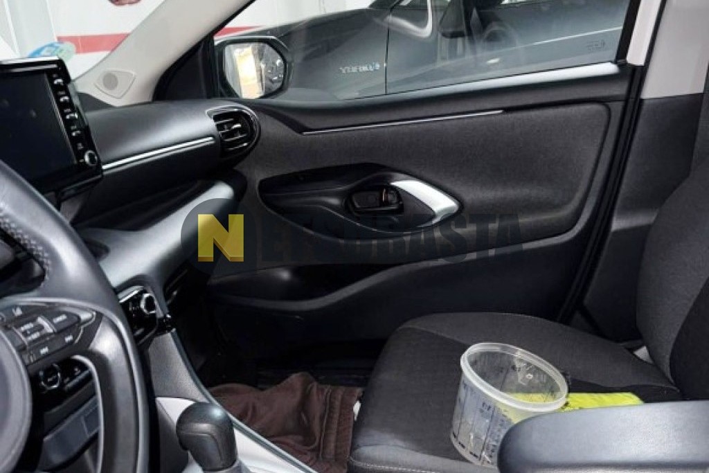 Toyota Yaris 120H 2022