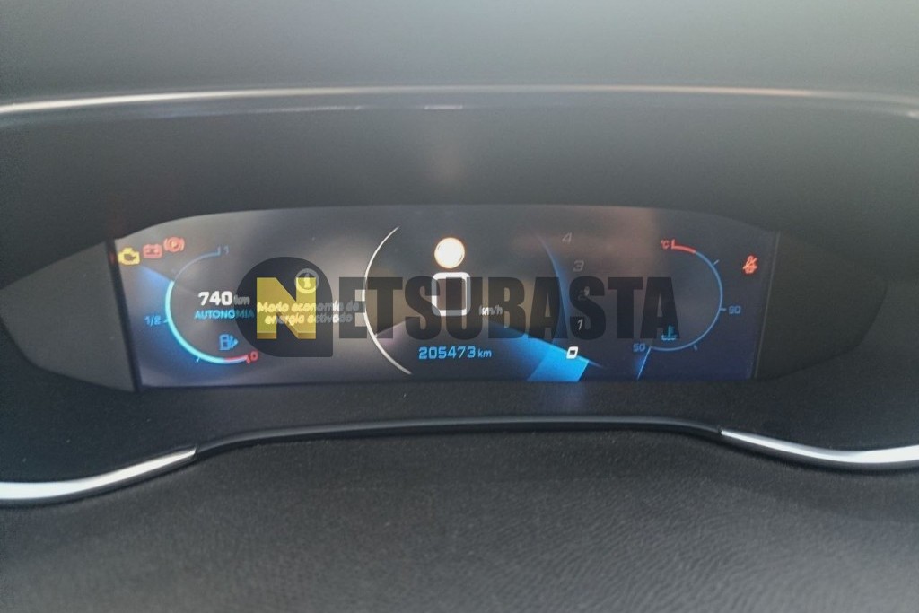 Peugeot 308 1.5 BlueHDi 2021