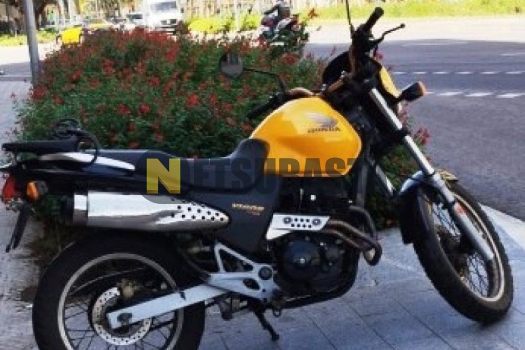 Honda Vigor FX 650 2001