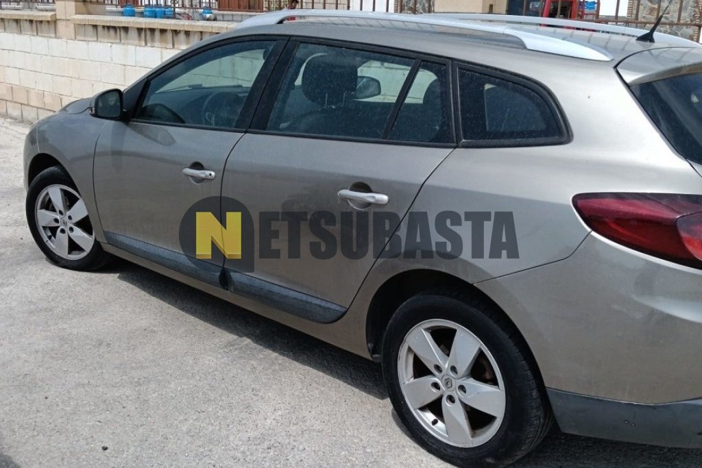 Renault Megane Sport Tourer 1.5 dCi 2011