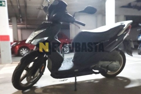 Peugeot SATELIS 125 4V 2009