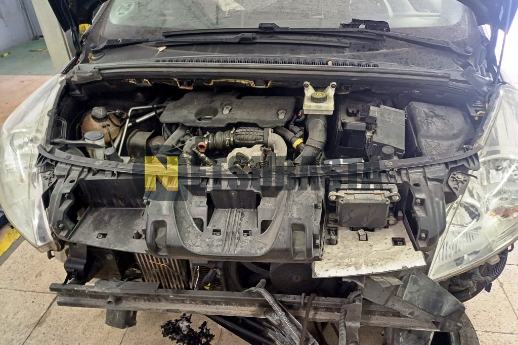 Peugeot 3008 1.6 HDi FAP 2012