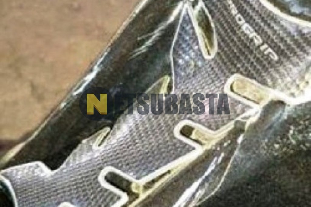 CFMoto 650 NK 2024