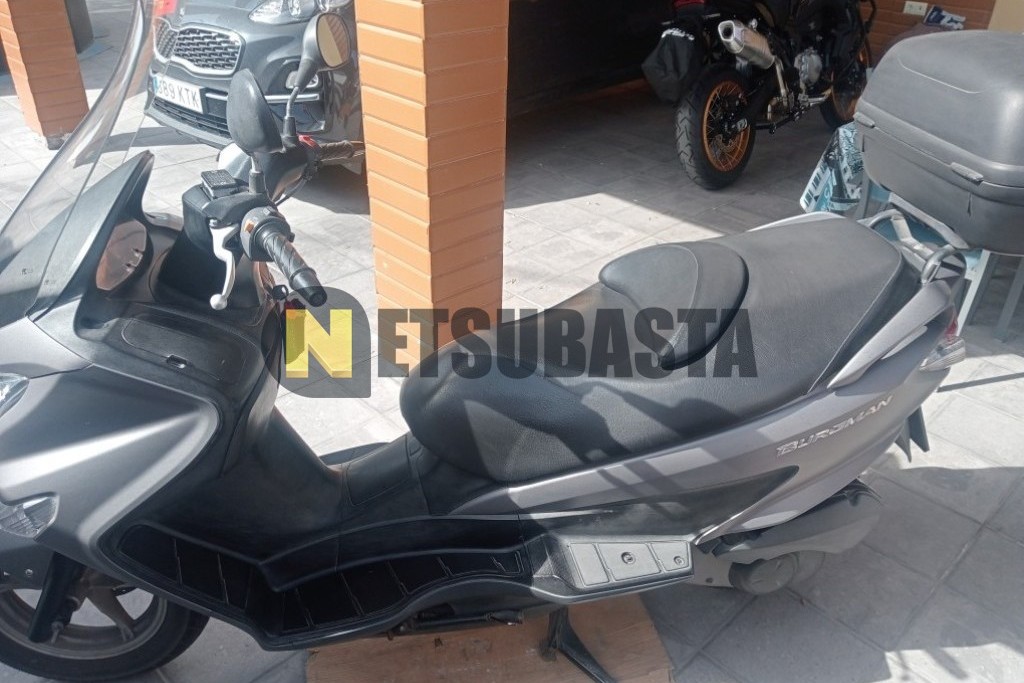 Suzuki BURGMAN 125 2016