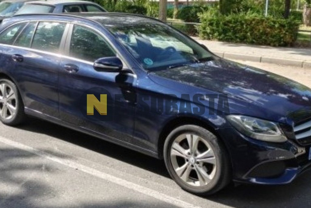 Mercedes-Benz C 200 BlueTEC Estate 7G-TRONIC PLUS 2015
