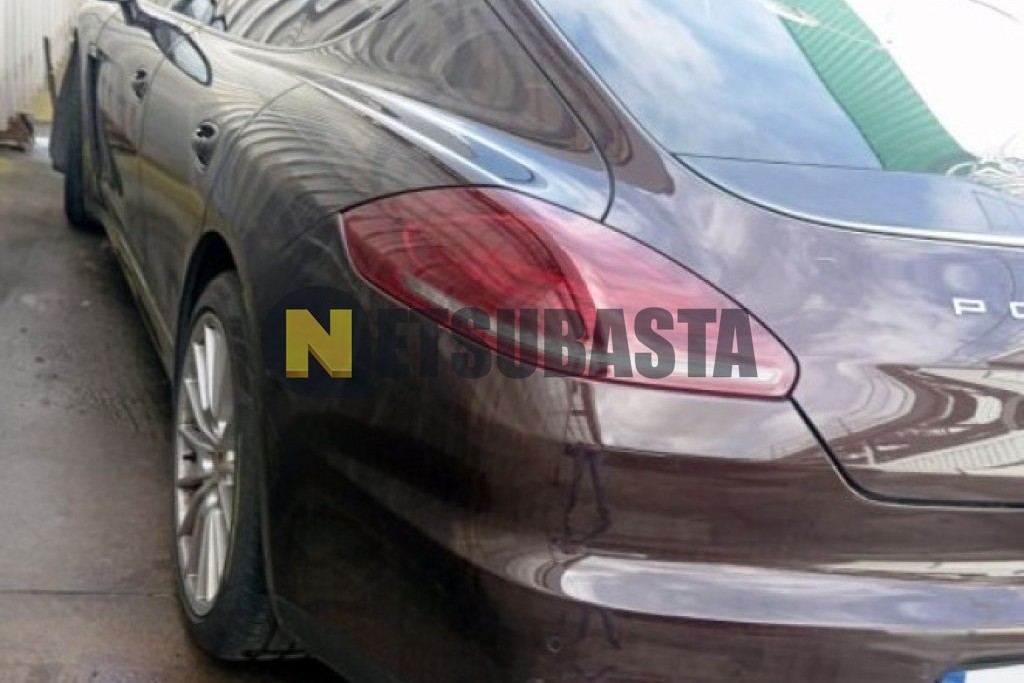 Porsche Panamera Diesel 2015