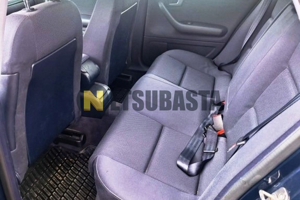 Audi A4 2.5 TDI multitronic 6 vel. 2004