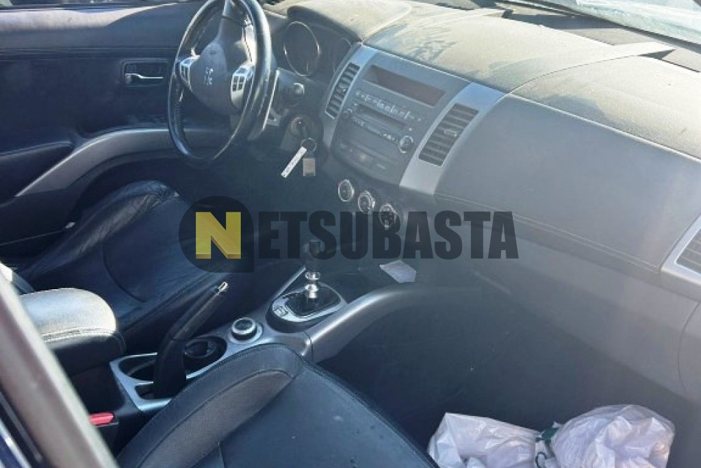Peugeot 4007 7 plazas 2.2 HDi FAP DCS 2009