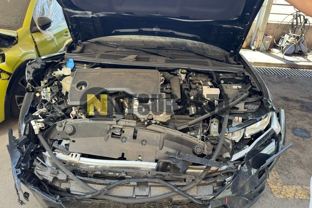 Peugeot 408 1.2 Hybrid e-DCS6 2025