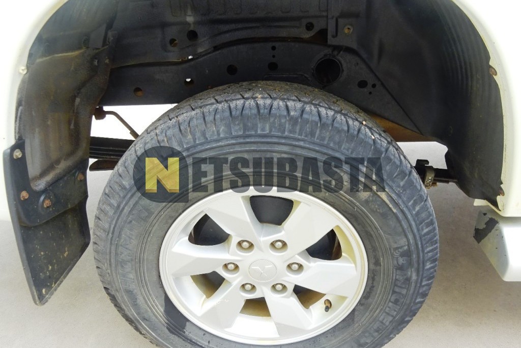 Mitsubishi L200 Doble Cabina 220 DI-D M-Pro 2020