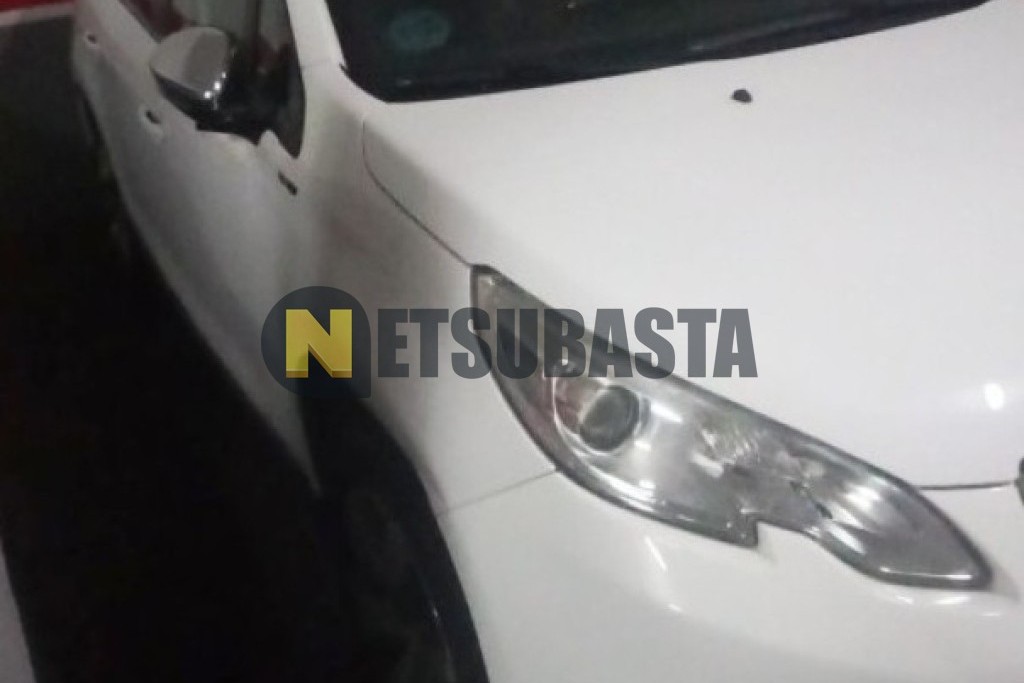 Peugeot 2008 1.2 PureTech 2016