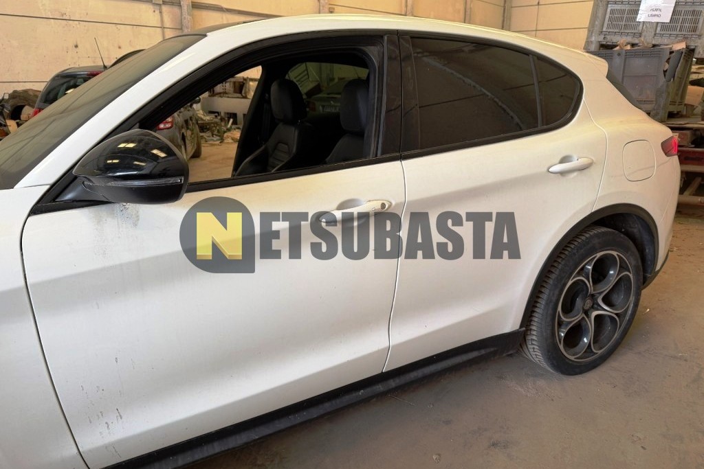 Alfa Romeo Stelvio 2.2 Diesel AT8 Q4 2019