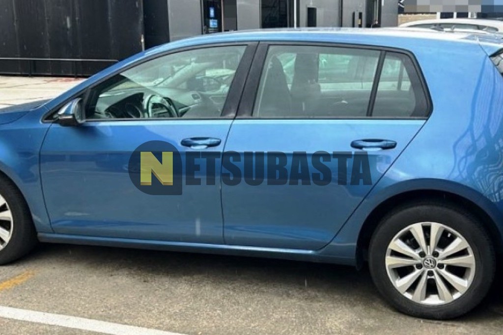 Volkswagen Golf 1.6 TDI CR BMT DSG 7 vel. 2013
