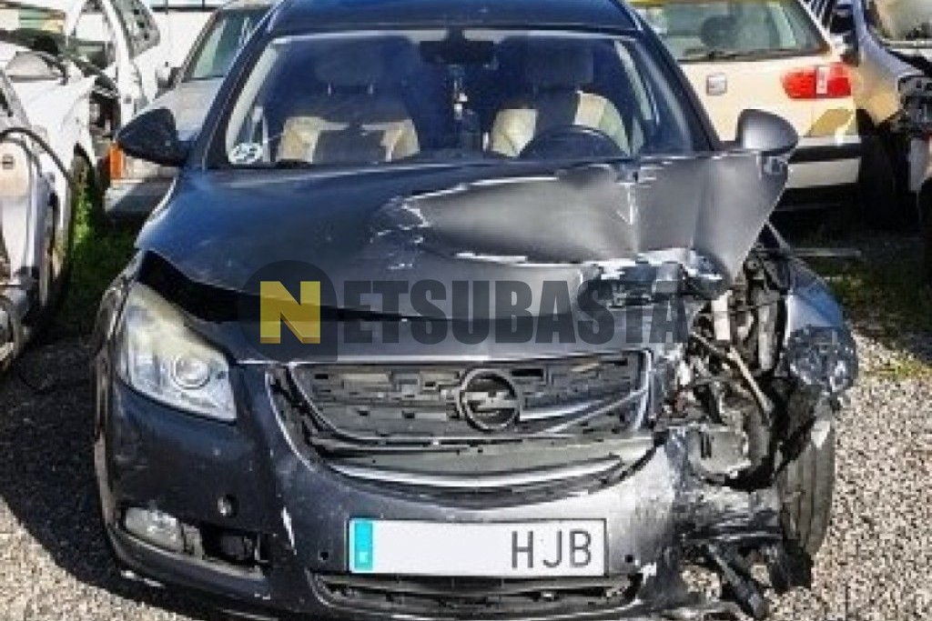 Opel Insignia Sports Tourer 2.0 CDTI 2012