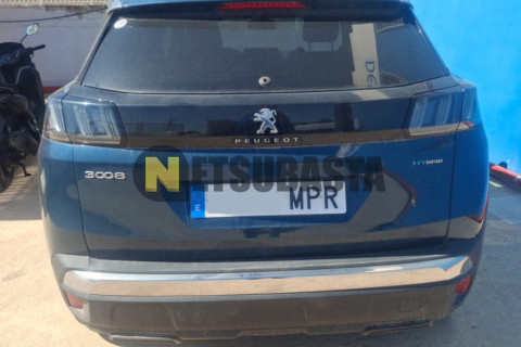 Peugeot 3008 Plug-In Hybrid e-EAT8 2024