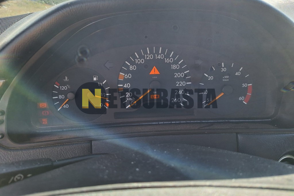Mercedes-Benz E 300 TD Aut. 1997