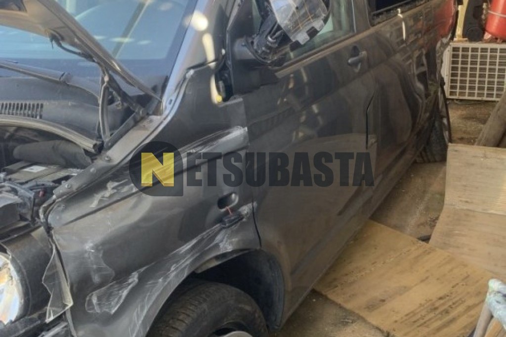 Volkswagen Multivan 2.0 2012