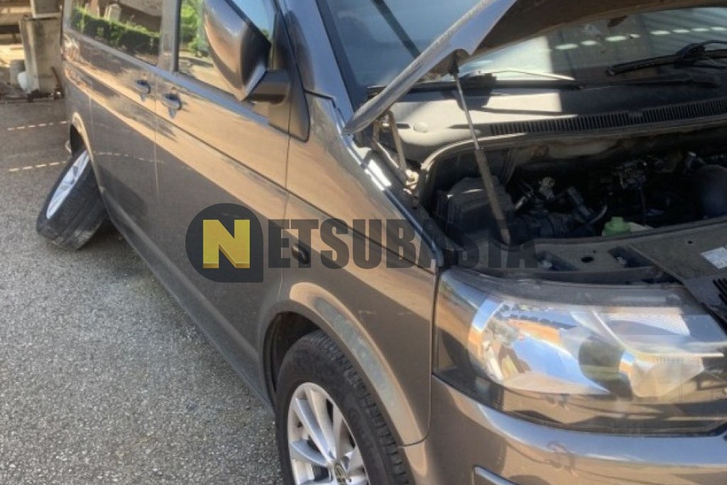 Volkswagen Multivan 2.0 2012