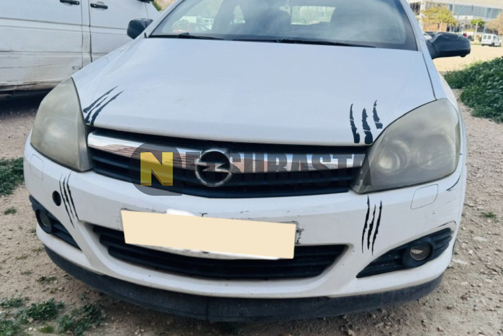 Opel Astra GTC 1.9 CDTi 2006