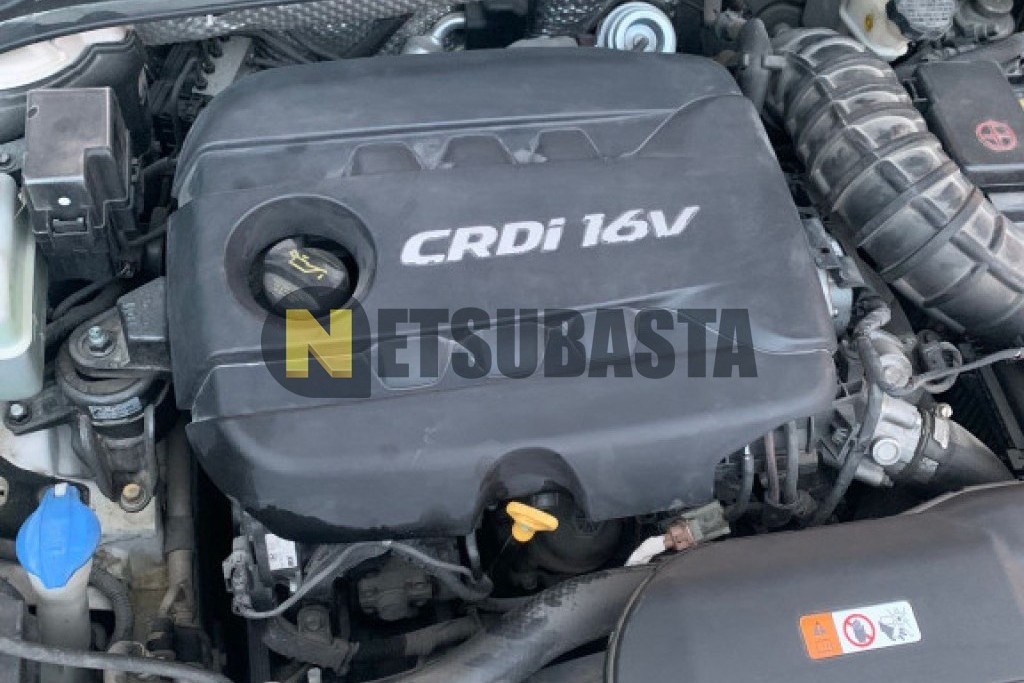 Hyundai i40 Sedán 1.7 CRDi BlueDrive 2013