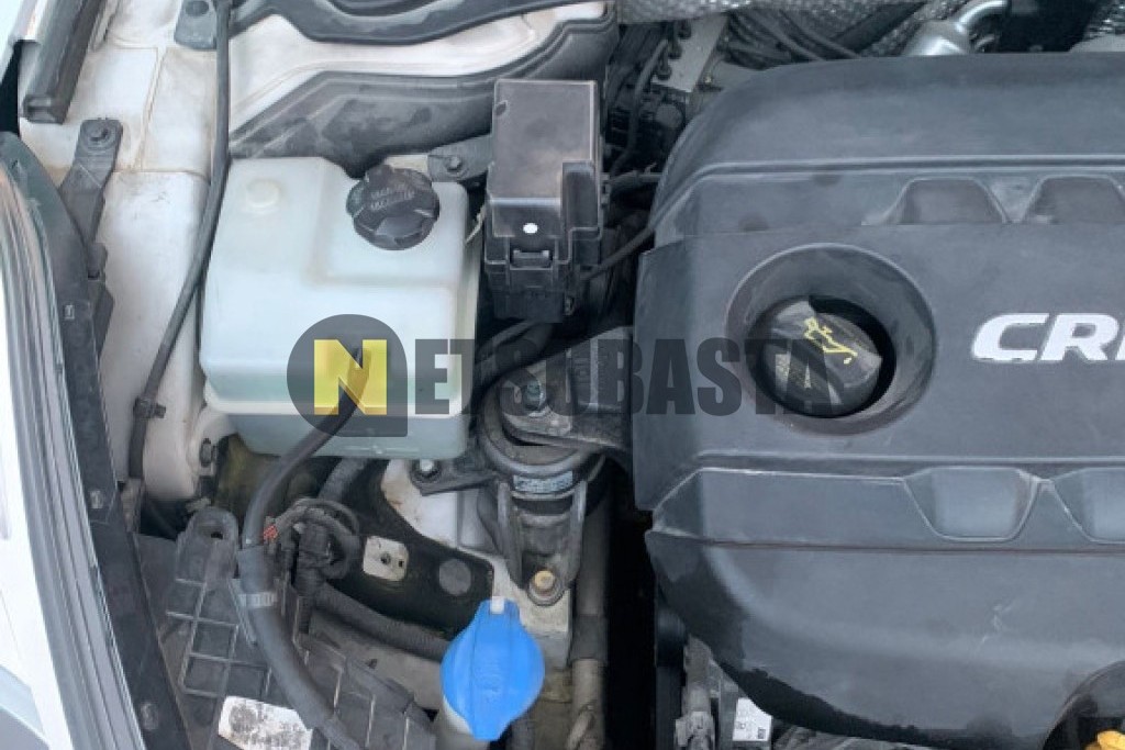 Hyundai i40 Sedán 1.7 CRDi BlueDrive 2013