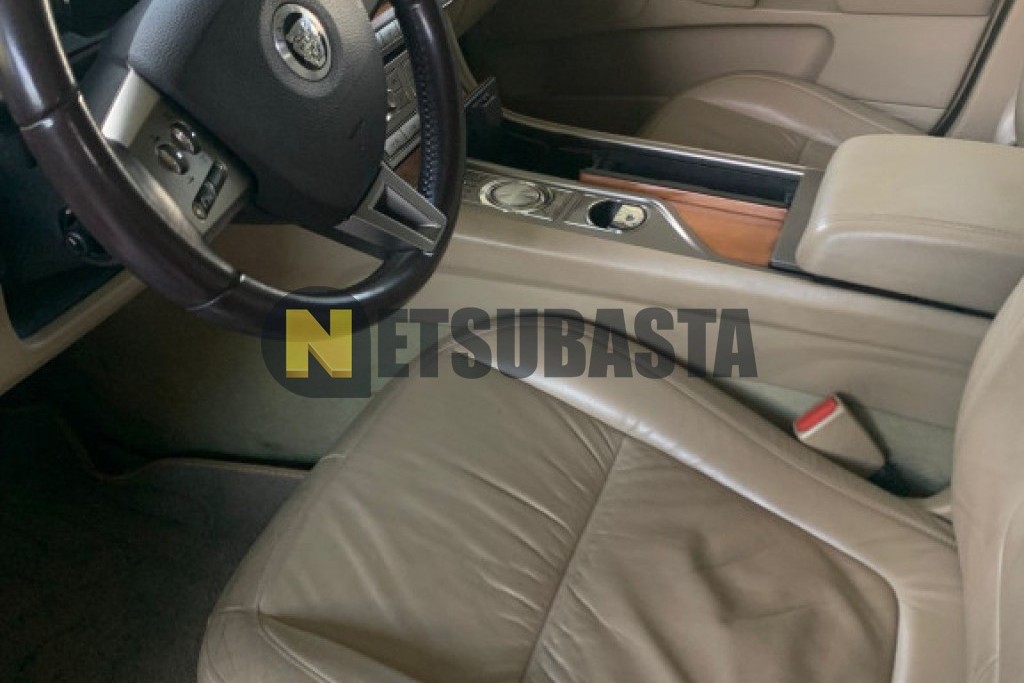 Jaguar XF 2.7D V6 2008
