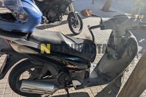 Suzuki Burgman 250 2006