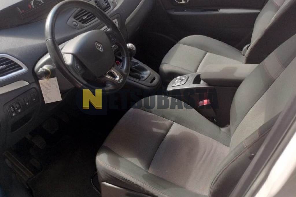 Renault Scenic 1.2 TCe 2015