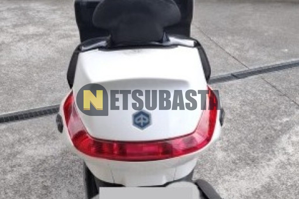 Piaggio X EVO 125 2016