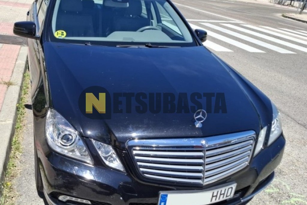 Mercedes-Benz E 250 CDI BlueEFFICIENCY 2011