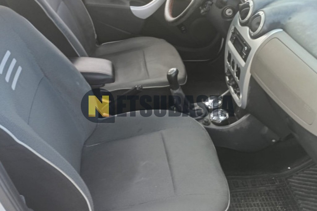 Dacia Sandero 1.2 2012