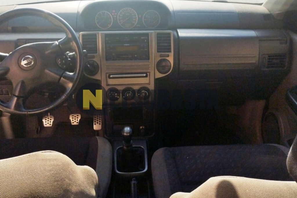 Nissan X-trail 2.2 dCi 2004
