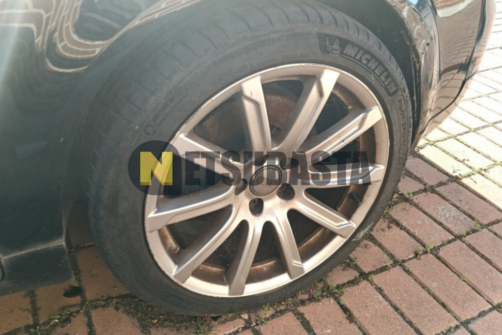 Audi A4 Avant 2.5 TDI multitronic 6 vel. 2002