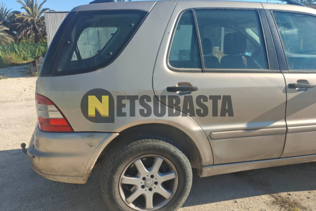 Mercedes-Benz ML 270 CDI Aut. 2003