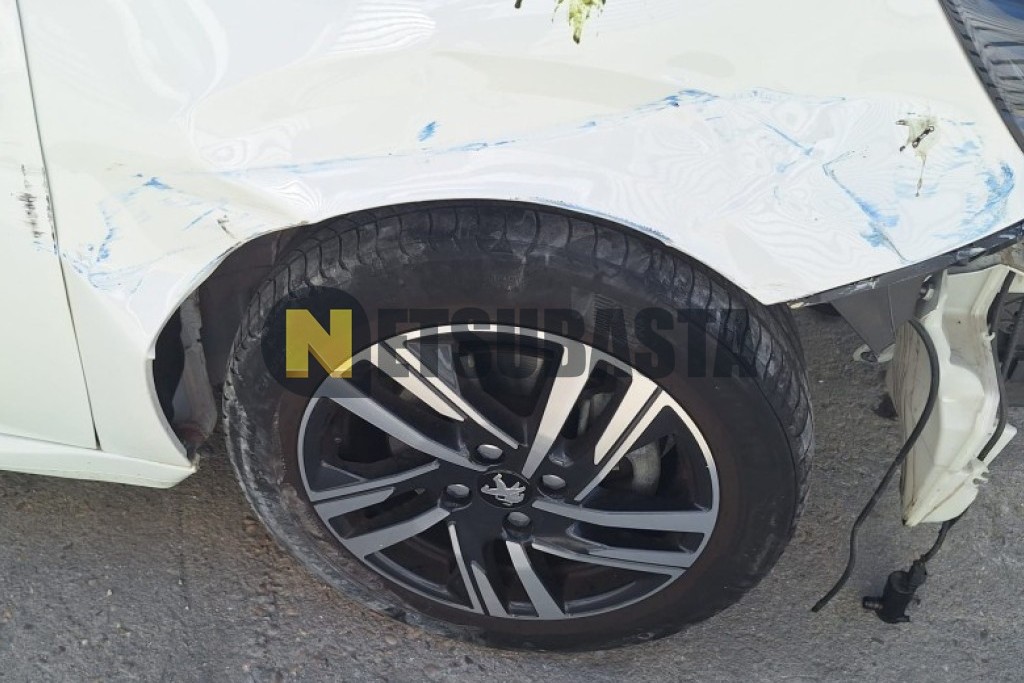 Peugeot 208 1.2 PureTech 2021