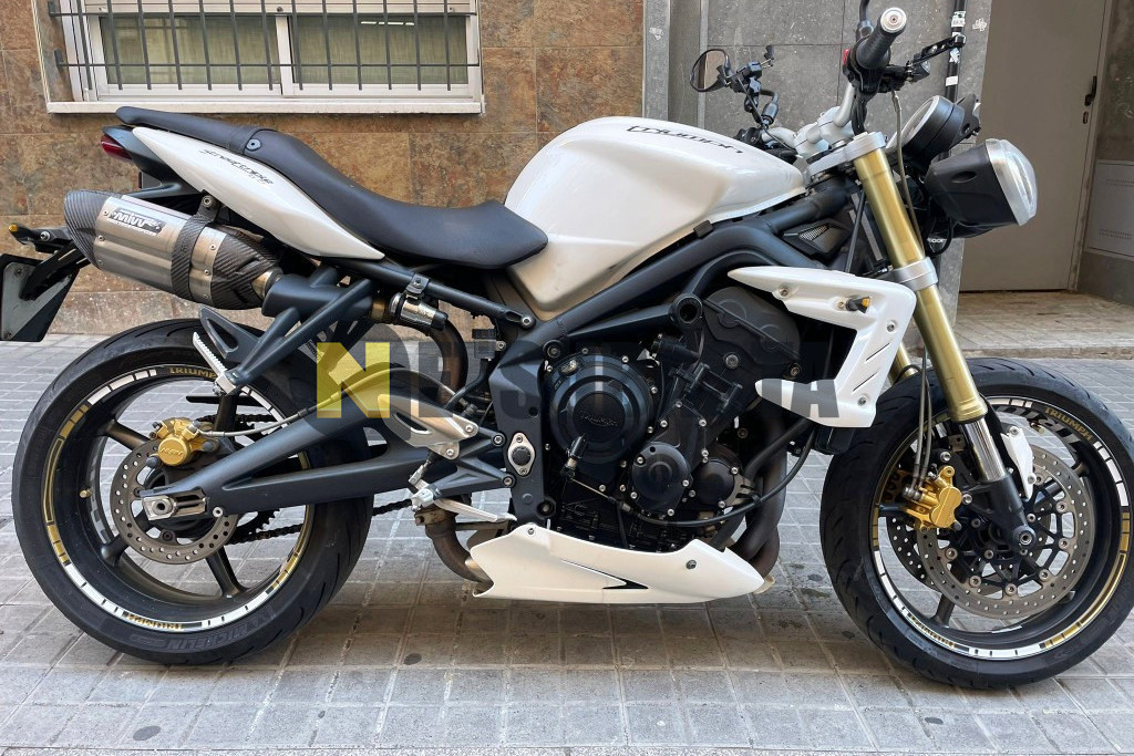 Triumph Street triple 675 2012