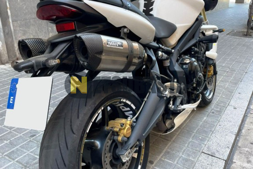 Triumph Street triple 675 2012