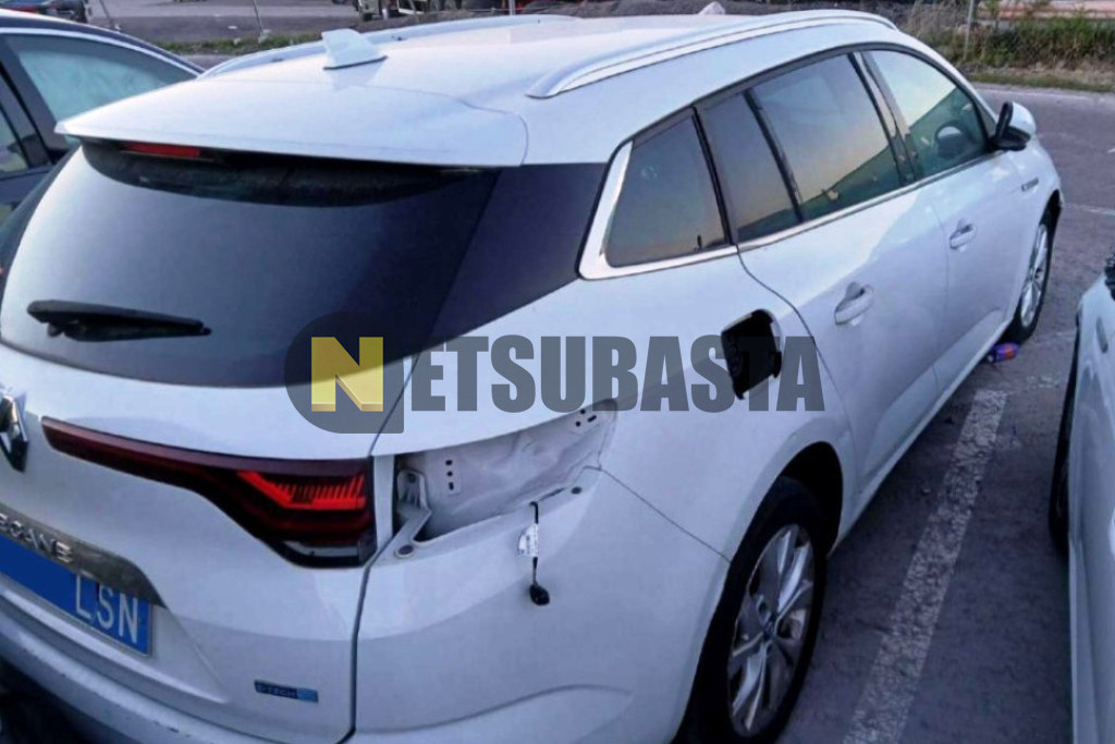 Renault Megane Sport Tourer E-TECH Híbrido enchufable 2021
