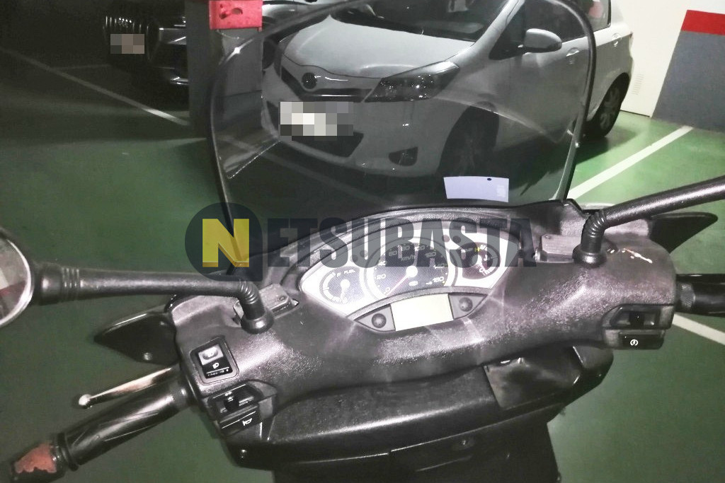 Yamaha XMAX 250 2008