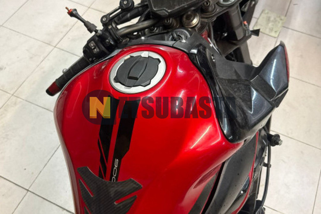 Kawasaki Z 900 2024