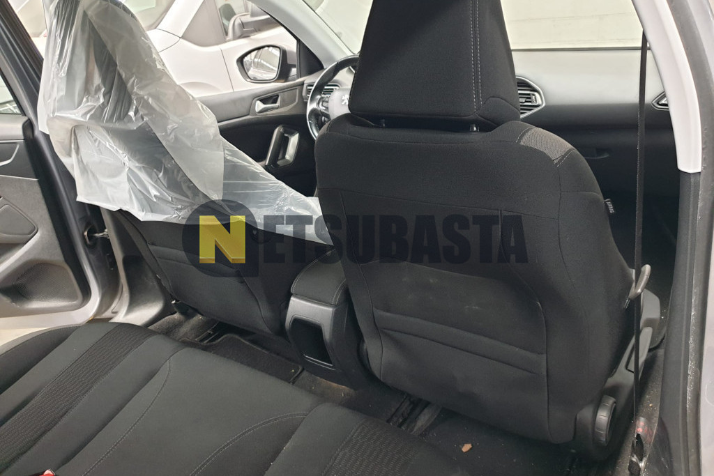 Peugeot 308 1.2 PureTech 2016